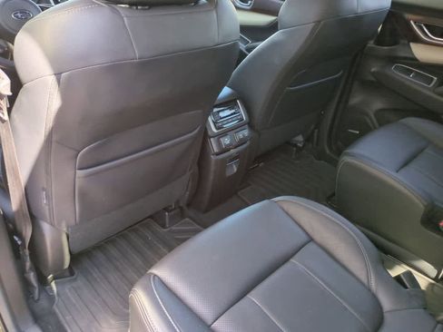 Used 2022 Subaru Ascent Touring w/ Popular Package #2A image 19