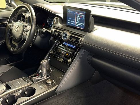 Certified 2022 Lexus IS 350 F Sport image 11