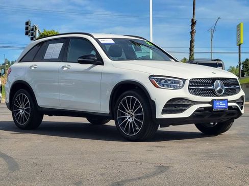 Used 2021 Mercedes-Benz GLC 300 GLC 300 image 29