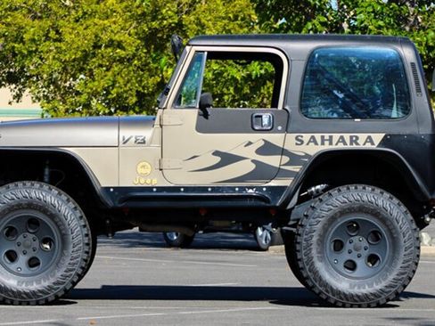 Used 1988 Jeep Wrangler Sahara AWD/4WD image 6