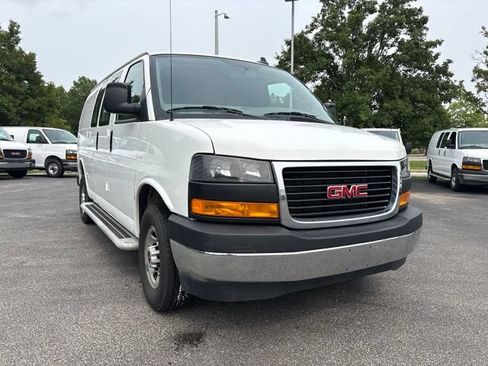 Used 2025 GMC Savana 2500 w/ Driver Convenience Package RWD image 14