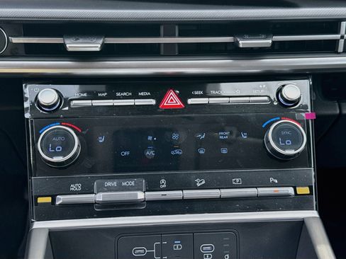 New 2027 Hyundai Santa Fe SEL FWD image 12