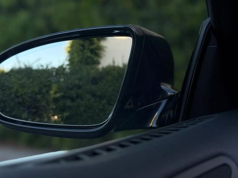 Used 2013 BMW M6 Coupe 2D image 37