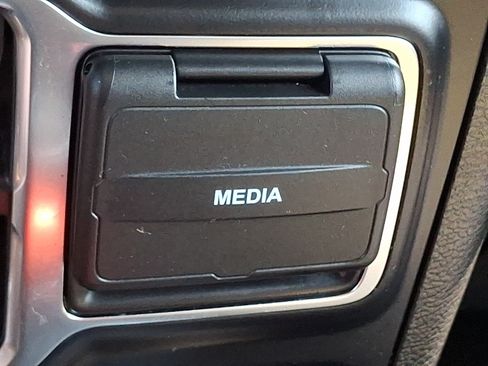 Used 2021 Jeep Wrangler Unlimited Sport AWD/4WD image 26