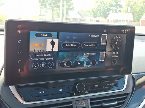 New 2025 Nissan Altima 2.5 SR w/ SR Premium Package image 17