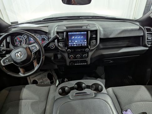 Used 2024 RAM 2500 Tradesman w/ Chrome Appearance Group image 17