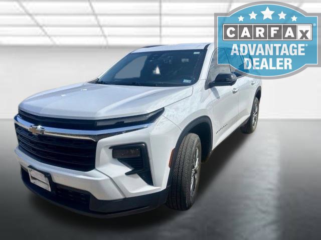 Used 2024 Chevrolet Traverse LS FWD image 4