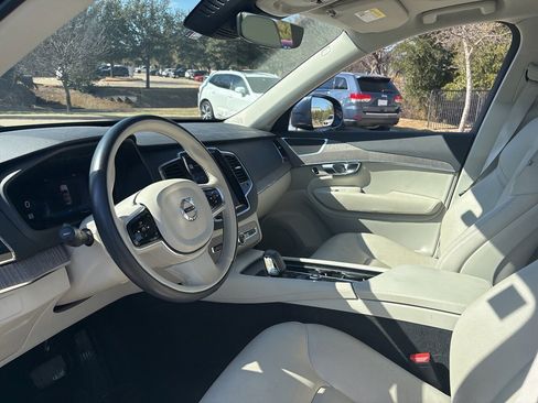 Certified 2023 Volvo XC90 B6 Plus w/ Protection Package Premier image 16