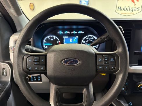 Used 2025 Ford F350 XLT w/ 360-Degree Camera Package AWD/4WD image 17