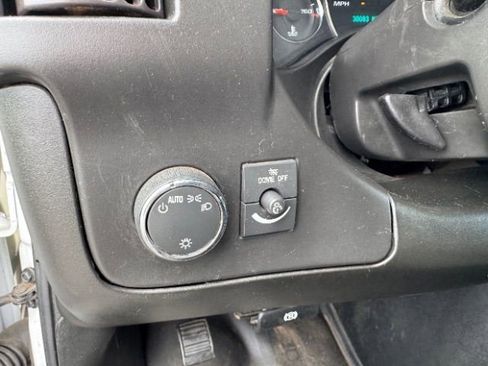 Used 2023 Chevrolet Express 2500 w/ Driver Convenience Package image 20