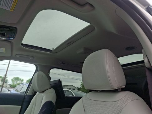 New 2026 Kia Carnival SX Prestige FWD image 15
