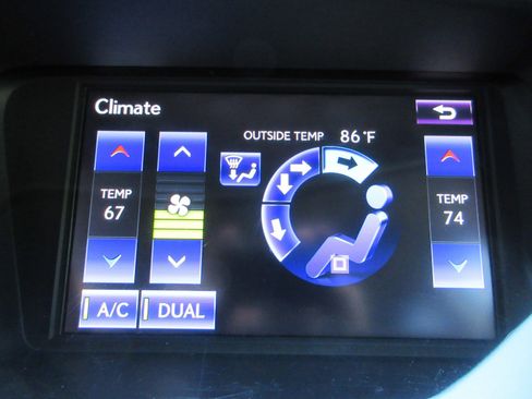 Used 2014 Lexus RX 450h AWD image 43