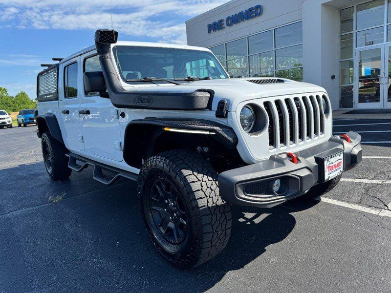 Used 2023 Jeep Gladiator Mojave w/ LED Lighting Group AWD/4WD image 2