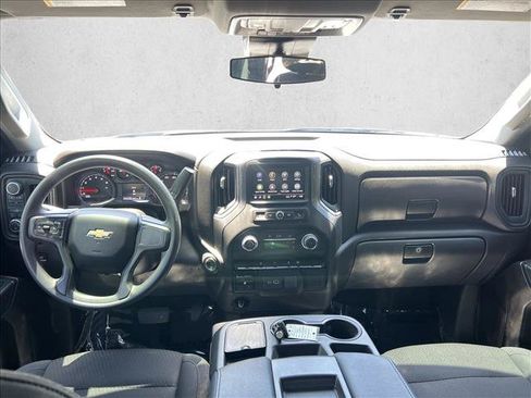 Used 2025 Chevrolet Silverado 2500 Custom AWD/4WD image 18