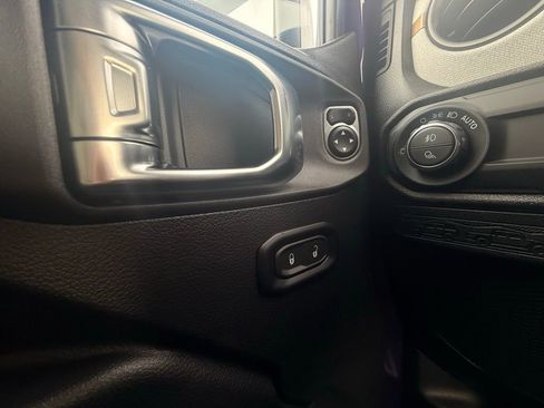 New 2026 Jeep Gladiator Sport image 24