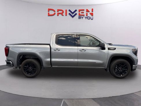 Used 2026 GMC Sierra 1500 Elevation AWD/4WD image 3