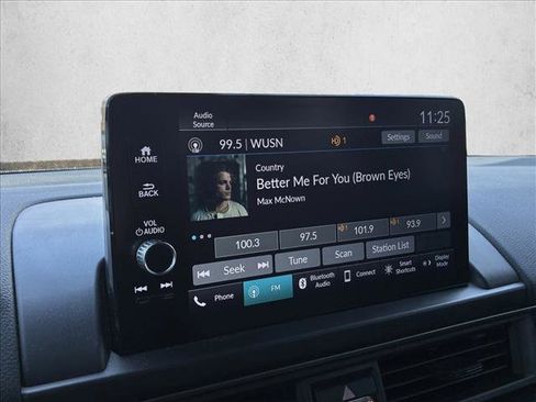 Used 2024 Honda Pilot TrailSport image 13