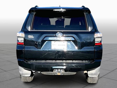 Certified 2021 Toyota 4Runner SR5 image 4