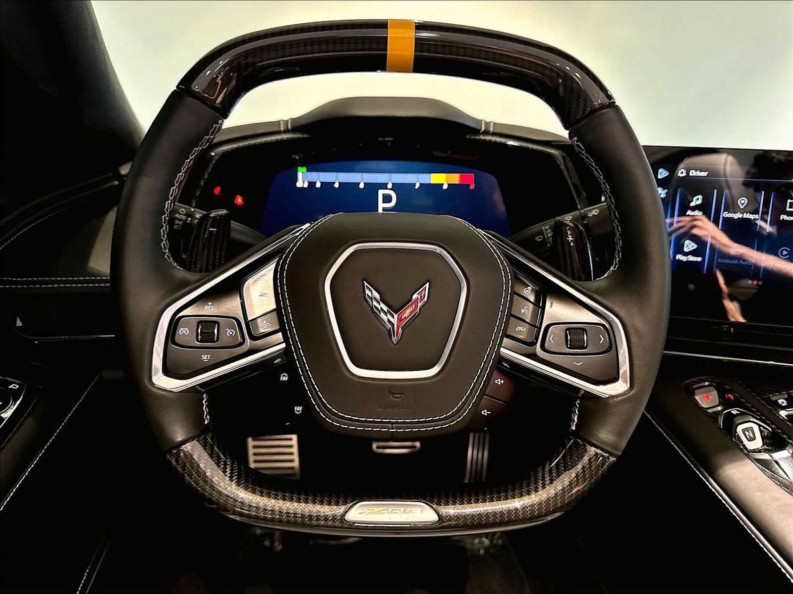 Used 2025 Chevrolet Corvette Z06 w/ Stealth Interior Trim Package RWD image 17