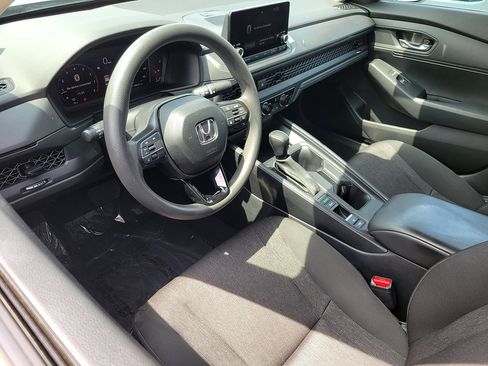 Used 2023 Honda Accord LX image 16
