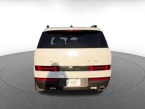 Used 2025 Hyundai Santa Fe SEL image 12