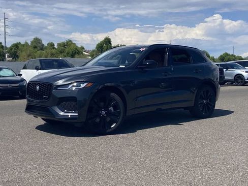 New 2025 Jaguar F-PACE R-Dynamic S image 24