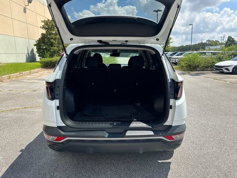 Used 2022 Hyundai Tucson SEL FWD image 18