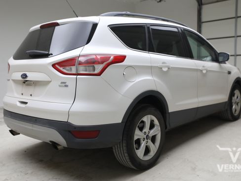Used 2015 Ford Escape SE w/ Equipment Group 201A AWD/4WD image 4