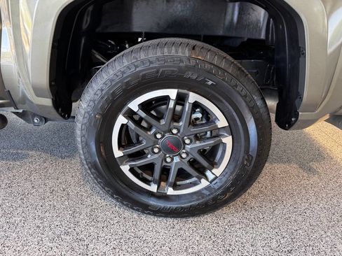 Certified 2025 Toyota Tacoma TRD Sport AWD/4WD image 14