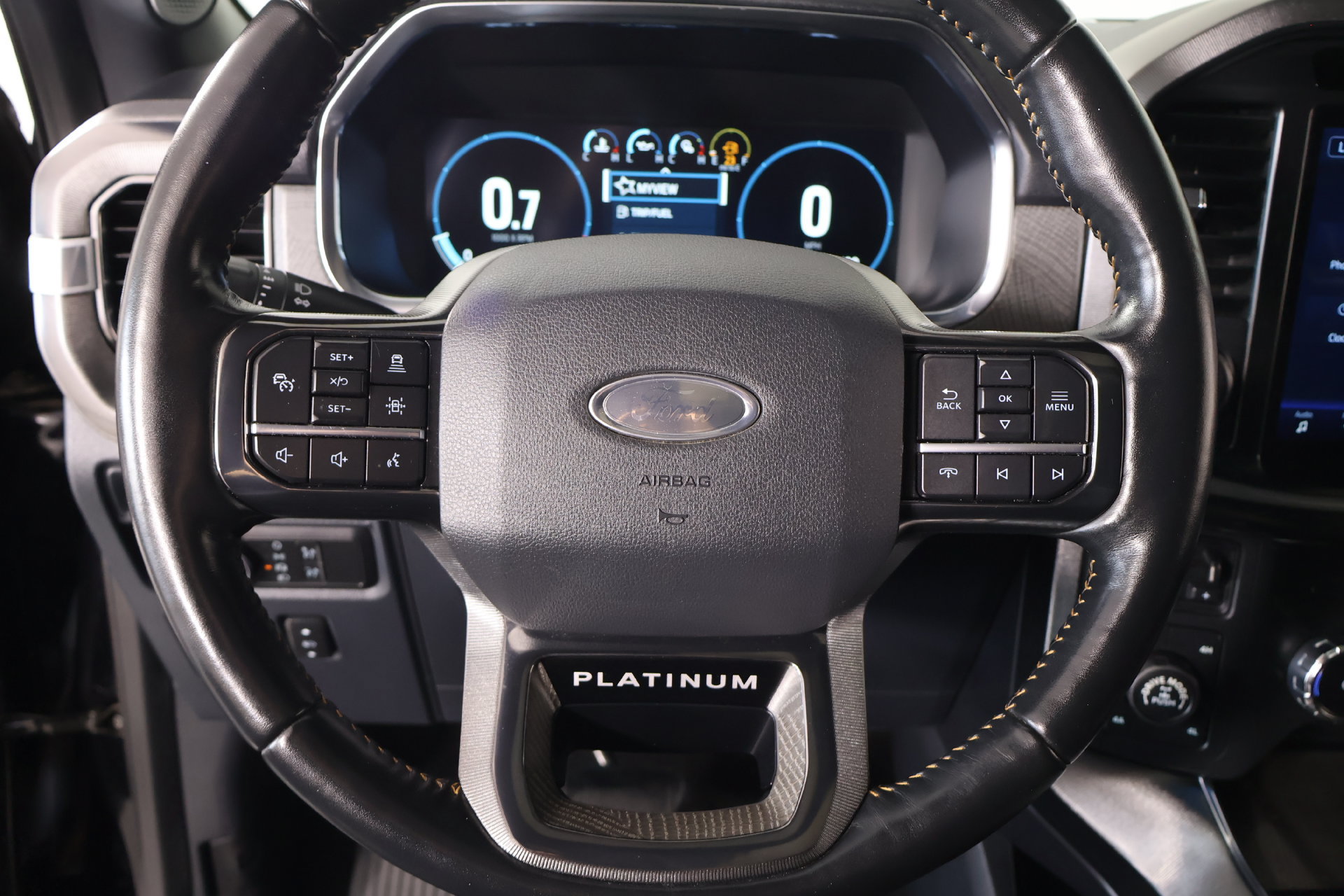 Used 2022 Ford F150 Platinum w/ Equipment Group 701A High AWD/4WD image 3