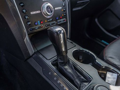 Used 2018 Ford Explorer Sport w/ Equipment Group 401A image 29