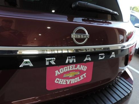 Used 2021 Nissan Armada Platinum w/ Captain's Chairs Package RWD image 24