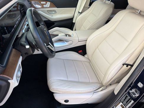 Used 2022 Mercedes-Benz GLS 450 4MATIC image 5