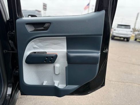 Certified 2022 Ford Maverick XLT image 19