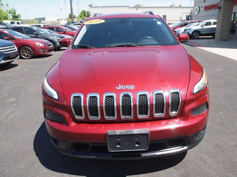 Used 2015 Jeep Cherokee Latitude FWD image 4