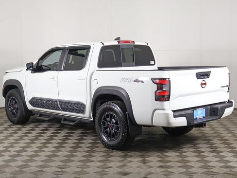 Used 2022 Nissan Frontier PRO-4X w/ Pro-4X Premium Package AWD/4WD image 12