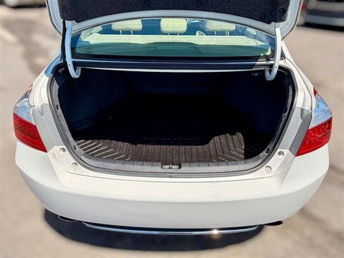 Used 2015 Honda Accord EX-L image 8