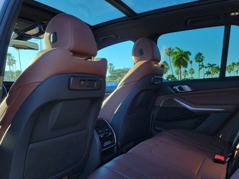 Used 2019 BMW X5 xDrive40i w/ Convenience Package image 15