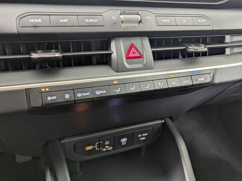 New 2026 Kia K4 LXS image 19