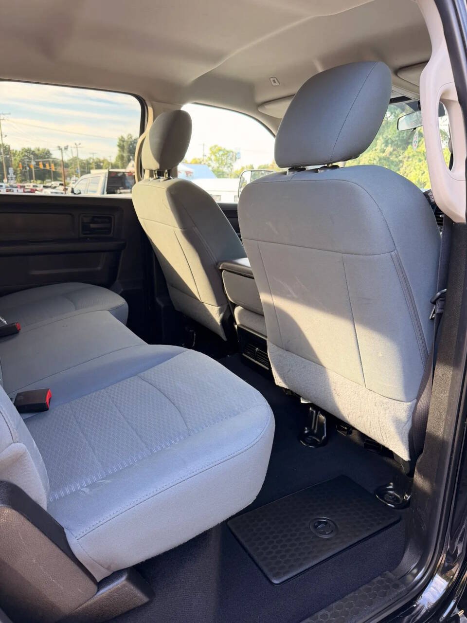 Used 2018 RAM 3500 Tradesman w/ Chrome Appearance Group AWD/4WD image 19