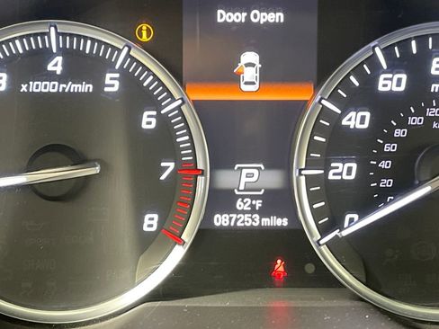 Used 2015 Acura TLX Tech image 21