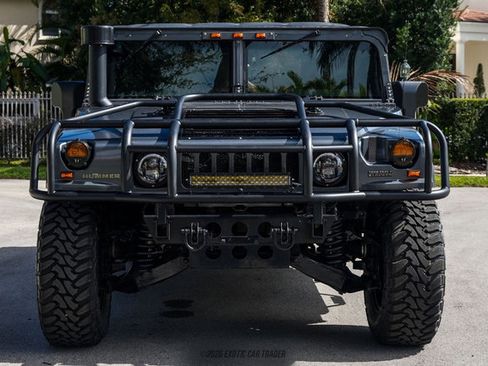 Used 2003 HUMMER H1 4-Door Open Top image 11