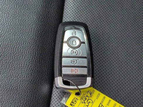 Certified 2022 Ford Explorer Limited w/ Limited Technology Package RWD image 29