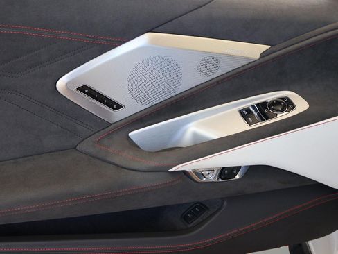 Used 2023 Chevrolet Corvette Z06 image 9