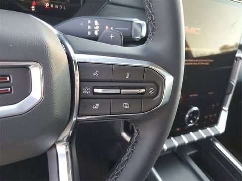 New 2026 GMC Acadia Elevation image 27