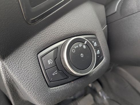 Used 2017 Ford Escape Titanium image 21