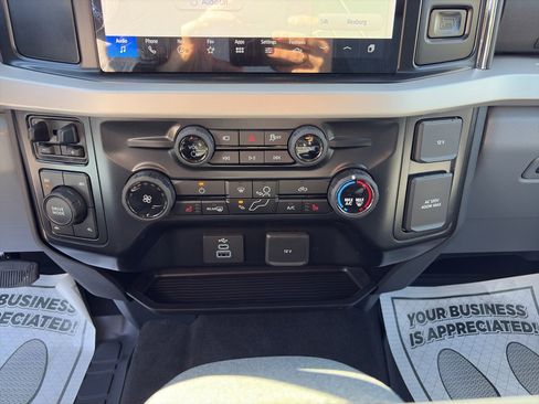 New 2026 Ford F350 XLT w/ XLT Premium Package AWD/4WD image 17