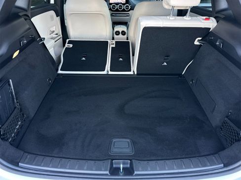 Certified 2025 Mercedes-Benz GLA 250 image 17