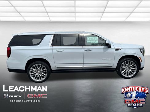 New 2026 GMC Yukon XL Denali w/ Denali Reserve Package AWD/4WD image 2