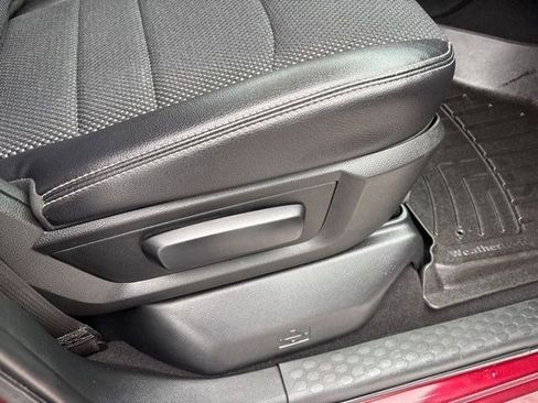 Used 2018 RAM 1500 Sport image 44